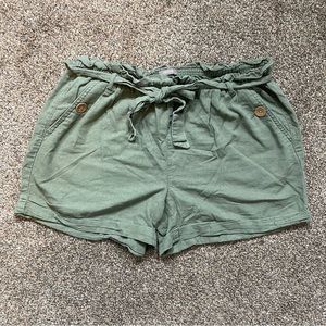 Maurice’s olive green linen shorts with waist tie